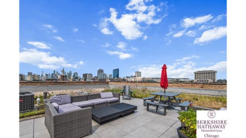 Tiny photo for 2545 S Dearborn Street #608, Chicago, IL 60616 (MLS # 12719442)