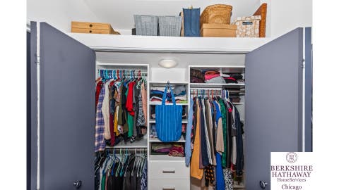 Tiny photo for 2545 S Dearborn Street #608, Chicago, IL 60616 (MLS # 12719442)