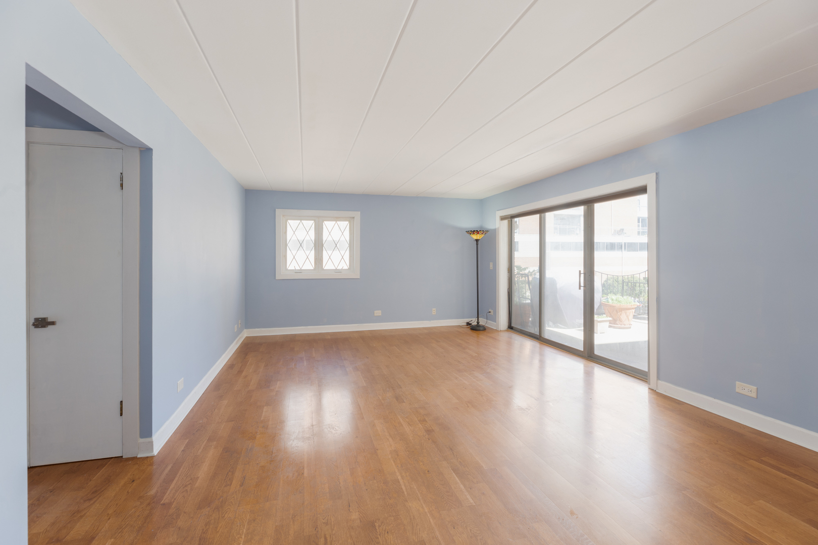 1633 River Street 2B