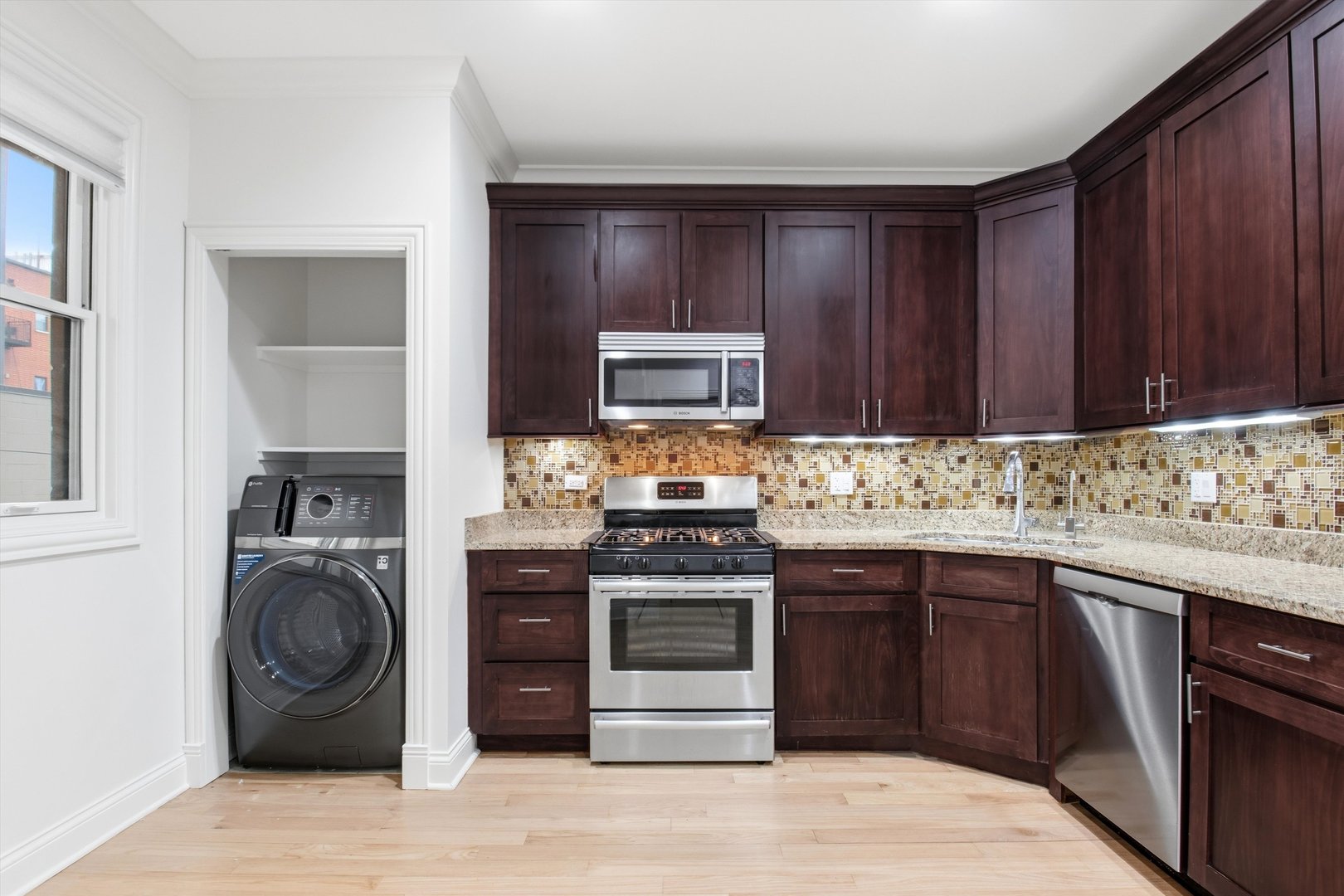 2340 W Adams Avenue 35