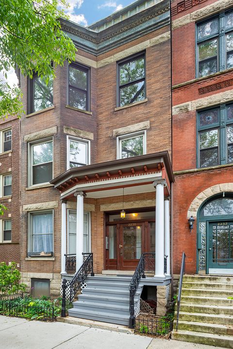 2230 N Kenmore Avenue 2 Chicago IL 60614