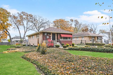 Tiny photo for 7949 Lavergne Avenue, Burbank, IL 60459 (MLS # 12517803)