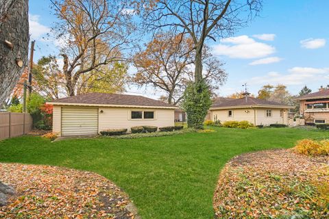 Tiny photo for 7949 Lavergne Avenue, Burbank, IL 60459 (MLS # 12517803)