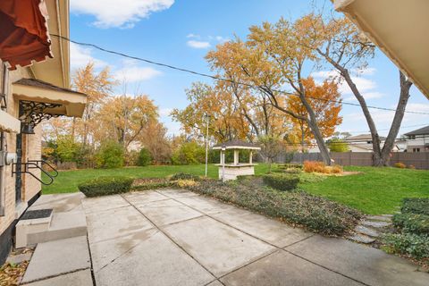 Tiny photo for 7949 Lavergne Avenue, Burbank, IL 60459 (MLS # 12517803)