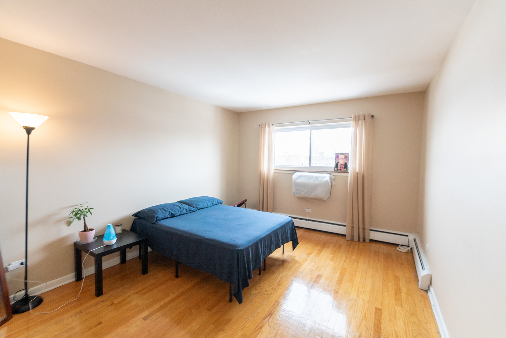 6619 N Sheridan Road 505