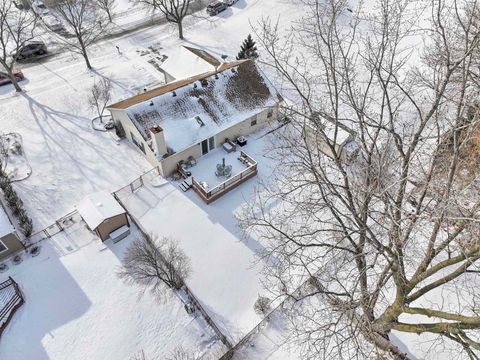 Tiny photo for 1106 Pheasant Trail, Carol Stream, IL 60188 (MLS # 12551737)