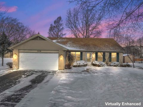 Tiny photo for 1106 Pheasant Trail, Carol Stream, IL 60188 (MLS # 12551737)