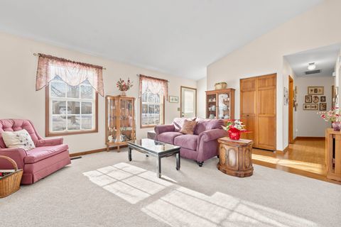 Tiny photo for 1106 Pheasant Trail, Carol Stream, IL 60188 (MLS # 12551737)