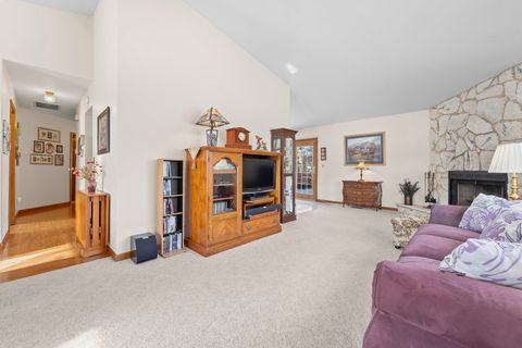 Tiny photo for 1106 Pheasant Trail, Carol Stream, IL 60188 (MLS # 12551737)