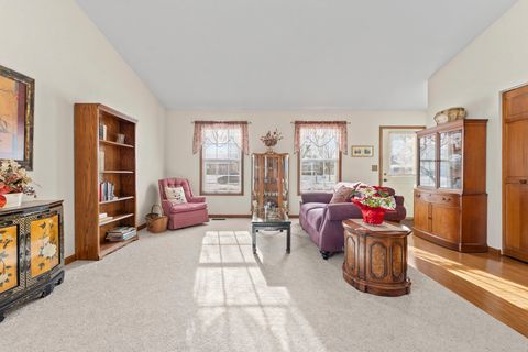 Tiny photo for 1106 Pheasant Trail, Carol Stream, IL 60188 (MLS # 12551737)