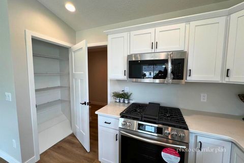 Tiny photo for 1821 Redbud Circle, Eldridge, IA 52748 (MLS # 12575124)