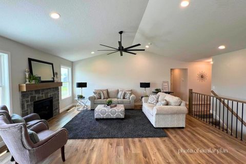 Tiny photo for 1821 Redbud Circle, Eldridge, IA 52748 (MLS # 12575124)