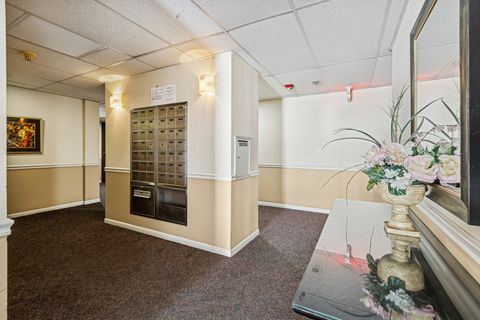 Tiny photo for 5S040 Pebblewood Lane #406E, Naperville, IL 60563 (MLS # 12496133)