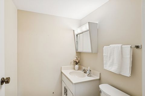 Tiny photo for 5S040 Pebblewood Lane #406E, Naperville, IL 60563 (MLS # 12496133)