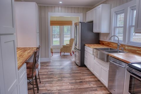 Tiny photo for 6873 Old Highway 13, Carbondale, IL 62901 (MLS # 100000182)