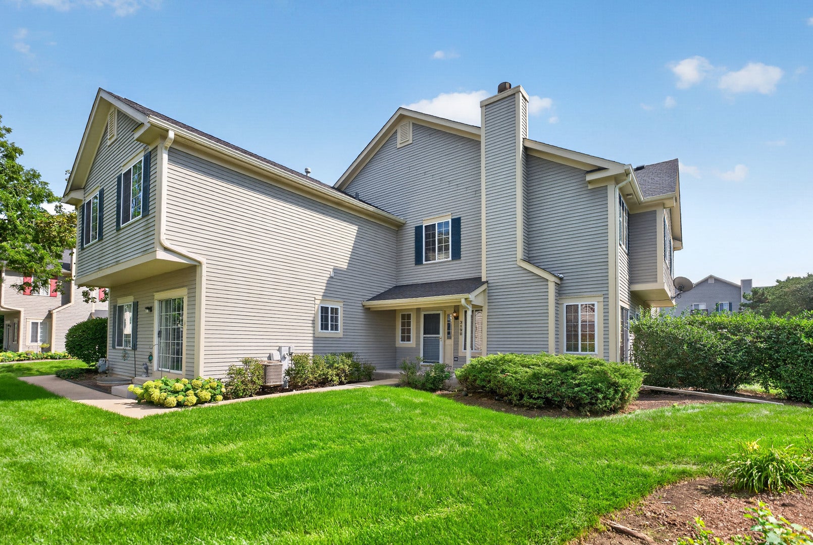 319 Windsor Court B