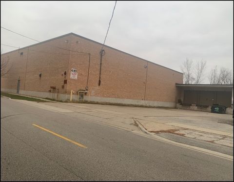 410 E Church Street Libertyville IL 60048