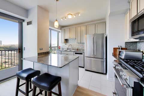 Tiny photo for 1717 S PRAIRIE Avenue #1204, Chicago, IL 60616 (MLS # 12739103)