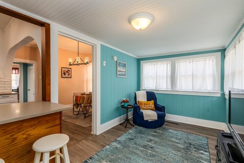 Tiny photo for 2041 S Illinois Avenue, Carbondale, IL 62901 (MLS # 12596462)