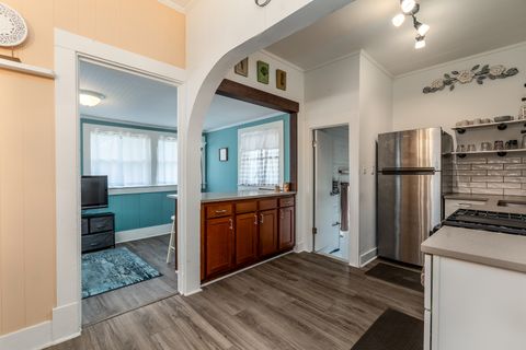 Tiny photo for 2041 S Illinois Avenue, Carbondale, IL 62901 (MLS # 12596462)