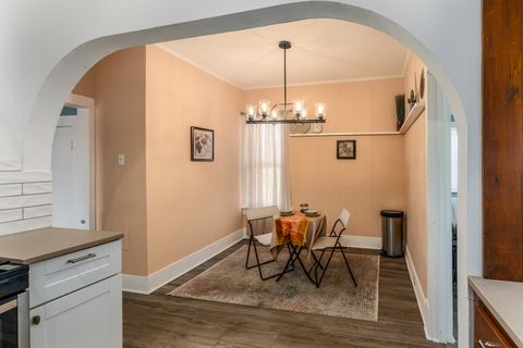 Tiny photo for 2041 S Illinois Avenue, Carbondale, IL 62901 (MLS # 12596462)