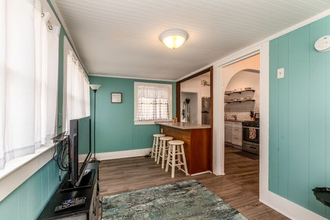 Tiny photo for 2041 S Illinois Avenue, Carbondale, IL 62901 (MLS # 12596462)