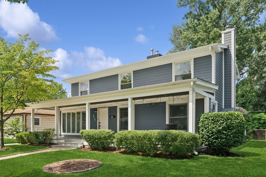 636 N Greenview Avenue