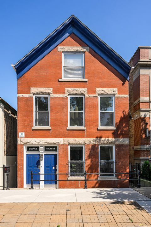 1933 N Winchester Avenue 2F Chicago IL 60622