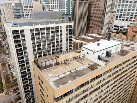 Tiny photo for 850 N Dewitt Place #13E, Chicago, IL 60611 (MLS # 12603695)