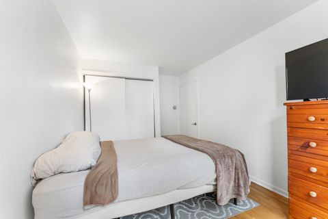 Tiny photo for 850 N Dewitt Place #13E, Chicago, IL 60611 (MLS # 12603695)