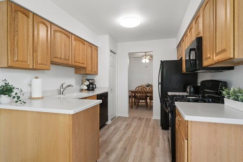Tiny photo for 763 White Pine Road #5A2, Buffalo Grove, IL 60089 (MLS # 12682118)