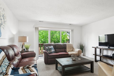 Tiny photo for 763 White Pine Road #5A2, Buffalo Grove, IL 60089 (MLS # 12682118)
