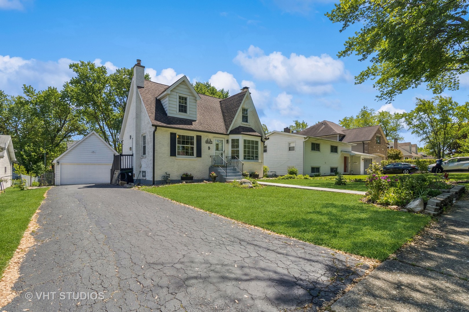 127 S Ashland Avenue