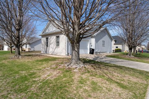 Tiny photo for 3020 Wild Horse Street, Normal, IL 61761 (MLS # 12597047)
