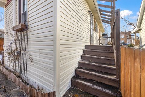 Tiny photo for 440 Elgin Avenue, Forest Park, IL 60130 (MLS # 12556590)