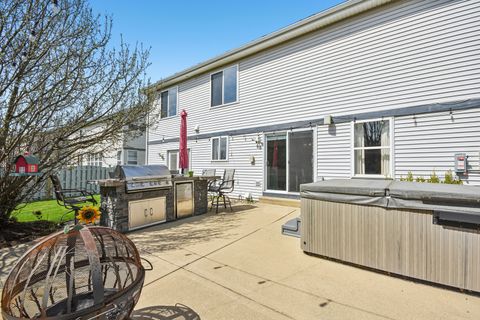 Tiny photo for 1739 Newbridge Circle, Elgin, IL 60123 (MLS # 12614699)