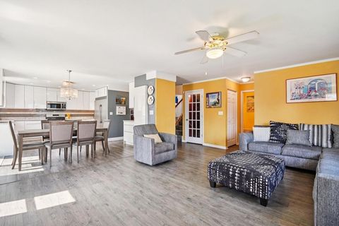 Tiny photo for 1739 Newbridge Circle, Elgin, IL 60123 (MLS # 12614699)
