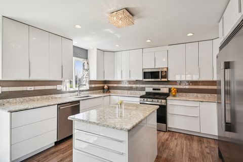 Tiny photo for 1739 Newbridge Circle, Elgin, IL 60123 (MLS # 12614699)
