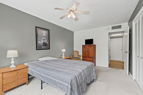 Tiny photo for 940 Holbrook Road #8B, Homewood, IL 60430 (MLS # 12454696)