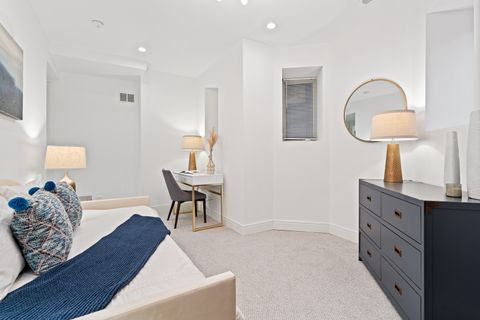 Tiny photo for 1630 W WARREN Boulevard #1, Chicago, IL 60607 (MLS # 12492720)