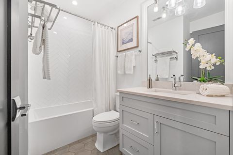 Tiny photo for 1630 W WARREN Boulevard #1, Chicago, IL 60607 (MLS # 12492720)