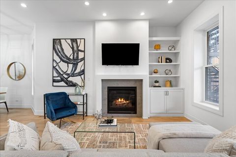 Tiny photo for 1630 W WARREN Boulevard #1, Chicago, IL 60607 (MLS # 12492720)