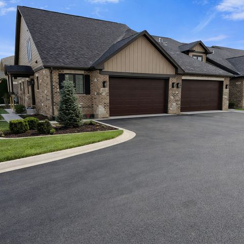 9037 W 111 Street Palos Hills IL 60465