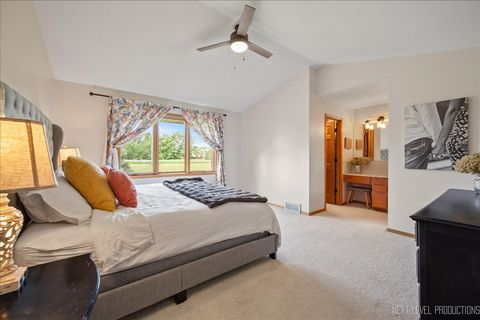 Tiny photo for 1331 Yorkshire Drive, Sycamore, IL 60178 (MLS # 12443331)