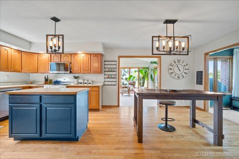Tiny photo for 1331 Yorkshire Drive, Sycamore, IL 60178 (MLS # 12443331)
