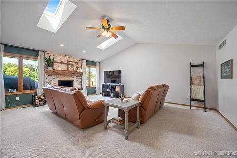 Tiny photo for 1331 Yorkshire Drive, Sycamore, IL 60178 (MLS # 12443331)
