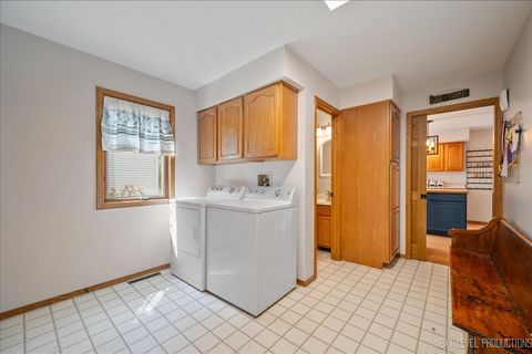 Tiny photo for 1331 Yorkshire Drive, Sycamore, IL 60178 (MLS # 12443331)