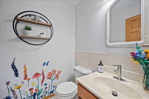 Tiny photo for 1331 Yorkshire Drive, Sycamore, IL 60178 (MLS # 12443331)