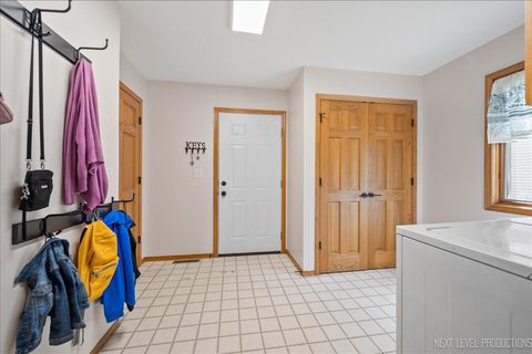 Tiny photo for 1331 Yorkshire Drive, Sycamore, IL 60178 (MLS # 12443331)
