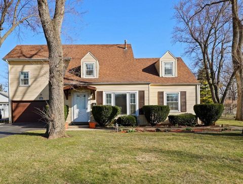1678 Farwell Avenue Des Plaines IL 60018